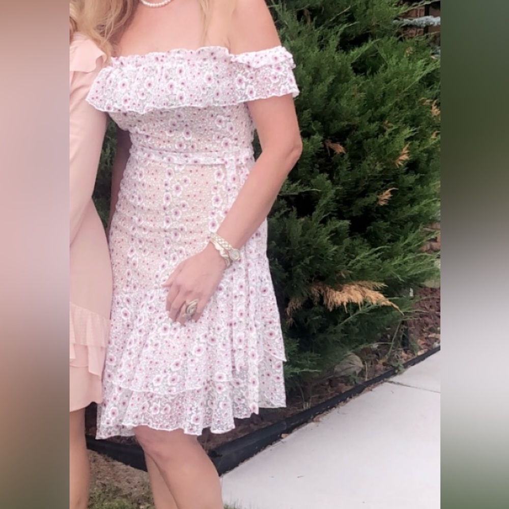 Beautiful off the shoulder short dress